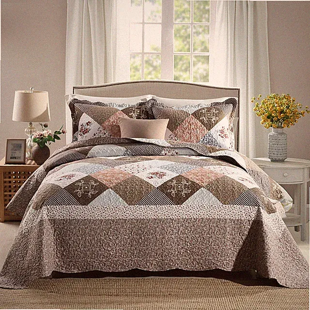 Travan 3-Piece King Quilt Sets with Shams Oversized Bedding Bedspread Reversible