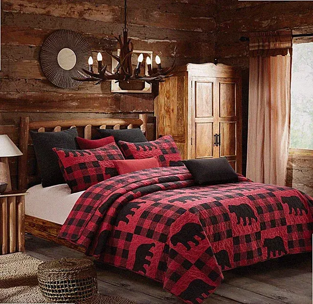 Virah Bella - Buffalo Bear Plaid Red - Lightweight Quilt Set with Pillow Shams